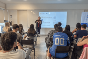 FALMED presenta los servicios de PreFalmed a estudiantes de Medicina de la Universidad Autónoma